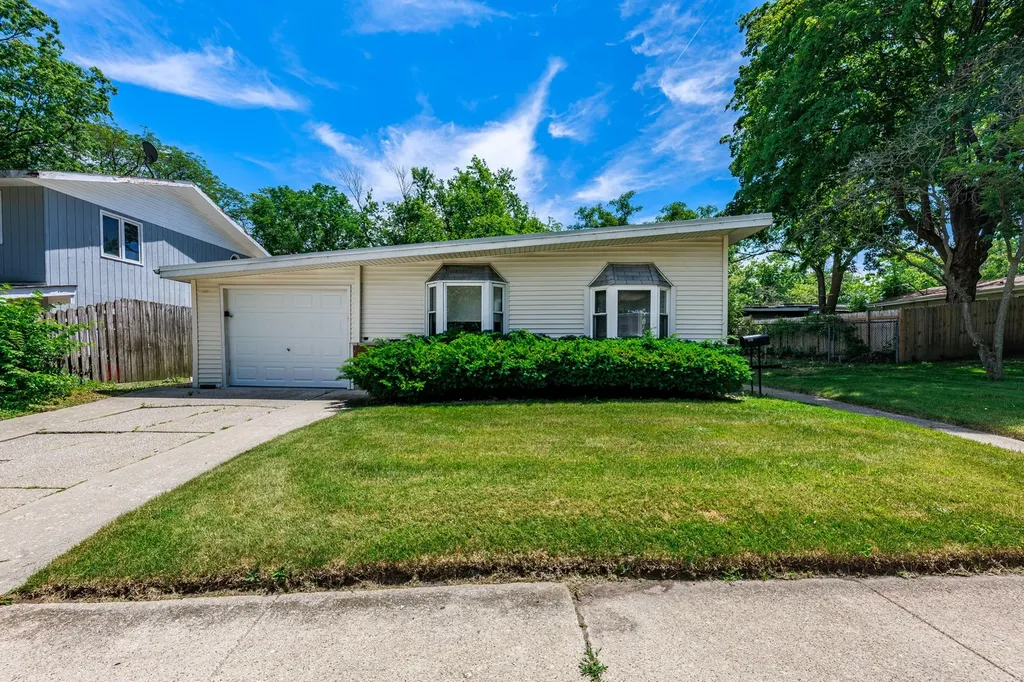277 Somonauk Street Park Forest IL 60466