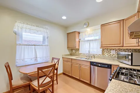 7935 Keeler Avenue Skokie IL 60076