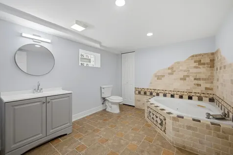 3506 West 77th Street Chicago IL 60652