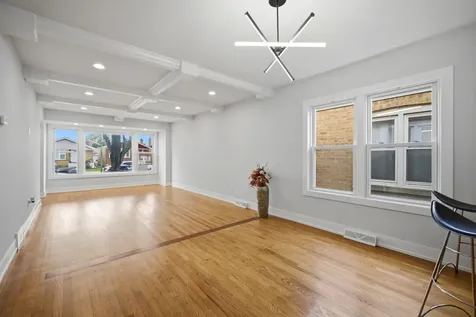 3506 West 77th Street Chicago IL 60652