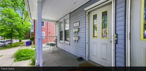 1008 Garnett Place Evanston IL 60201