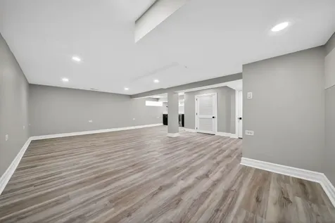 14940 Oak Street Dolton IL 60419