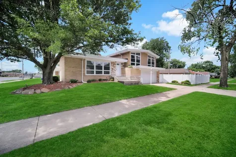 14940 Oak Street Dolton IL 60419