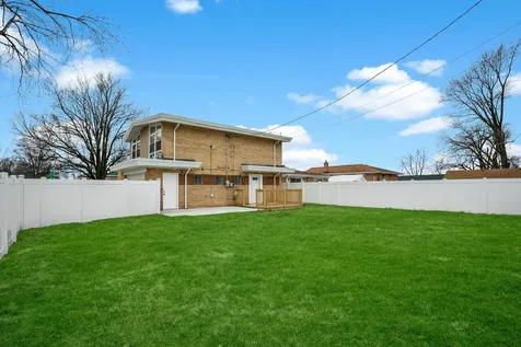 14940 Oak Street Dolton IL 60419