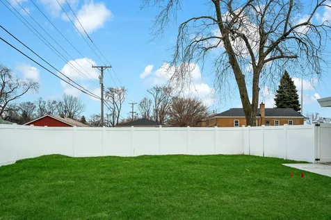 14940 Oak Street Dolton IL 60419