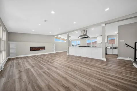 14940 Oak Street Dolton IL 60419