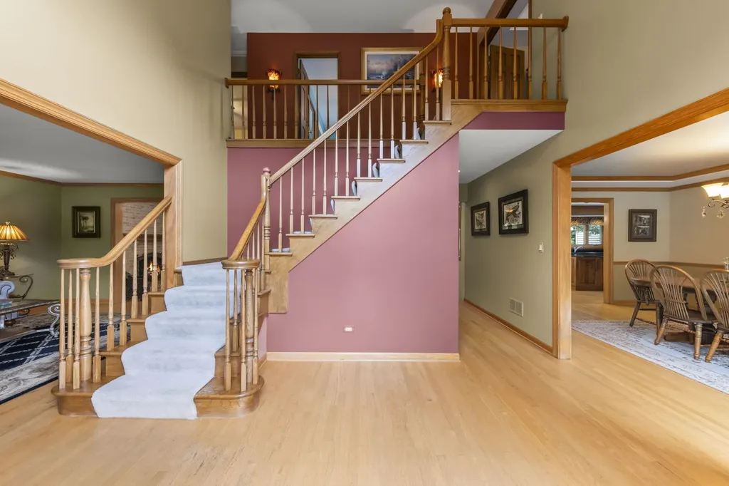 8S765 Singletree Lane Naperville IL 60565