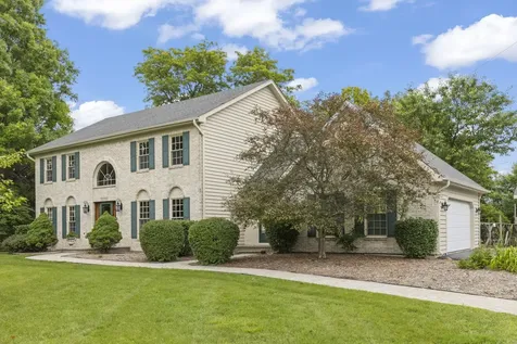 8S765 Singletree Lane Naperville IL 60565
