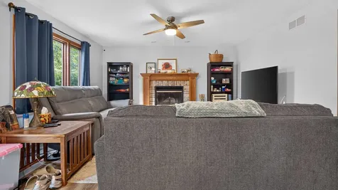 1324 Kenneth Drive Bloomington IL 61704