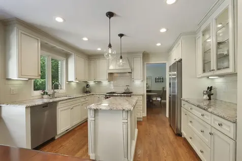 1434 Woodhill Drive Northbrook IL 60062