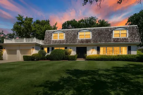 1434 Woodhill Drive Northbrook IL 60062