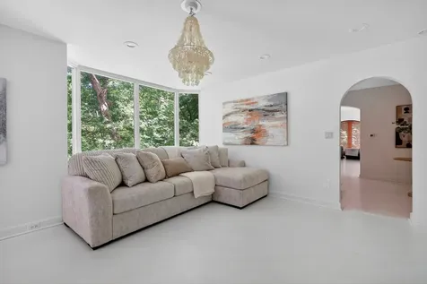327 Marshman Street Highland Park IL 60035