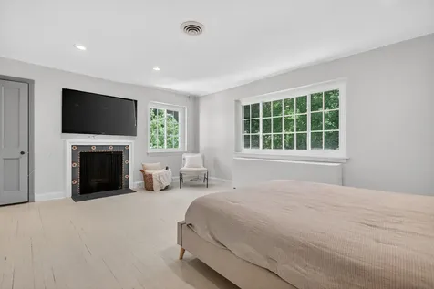327 Marshman Street Highland Park IL 60035