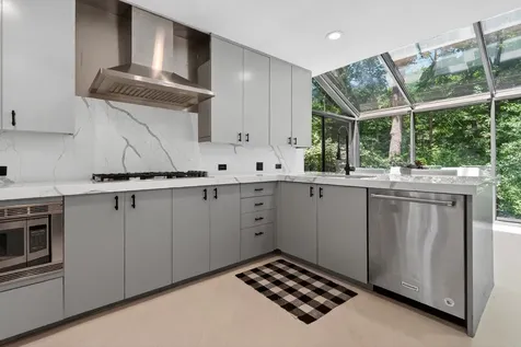 327 Marshman Street Highland Park IL 60035