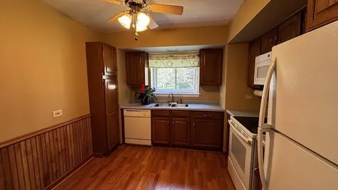 835 South Dwyer Avenue Arlington Heights IL 60005