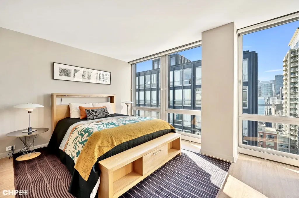 880 North Lake Shore Drive Chicago IL 60611