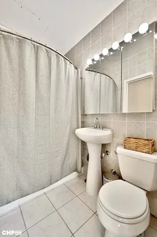 880 North Lake Shore Drive Chicago IL 60611