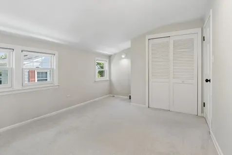 4120 Harvey Avenue Western Springs IL 60558