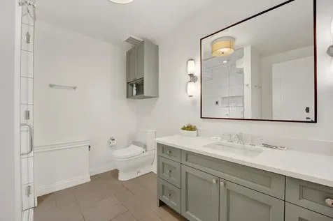 103 West Chestnut Street Chicago IL 60610