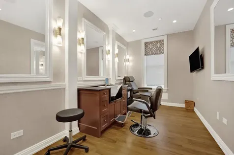 103 West Chestnut Street Chicago IL 60610