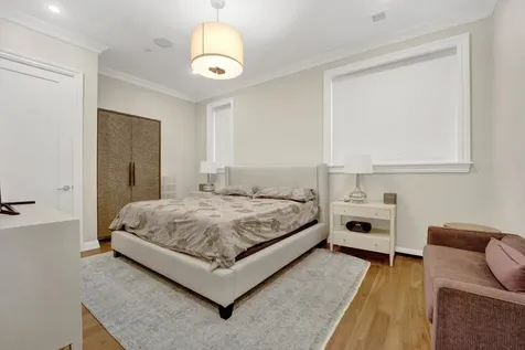 103 West Chestnut Street Chicago IL 60610