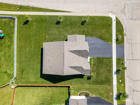 901 South Wind Drive Sandwich IL 60548