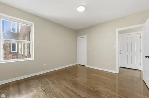 7741 South Phillips Avenue Chicago IL 60649