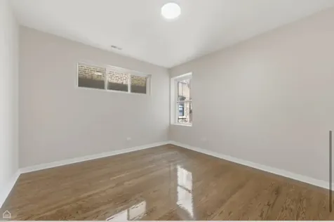 7741 South Phillips Avenue Chicago IL 60649