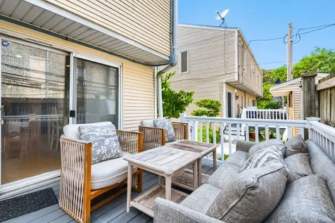 4647 North Kenmore Avenue Chicago IL 60640