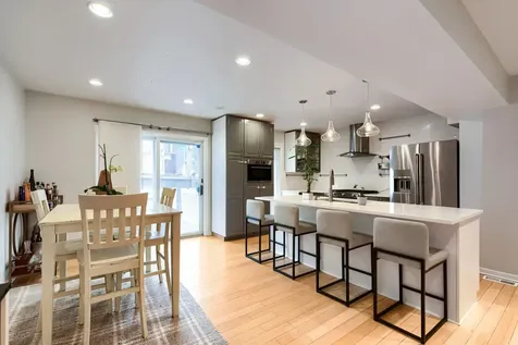 4647 North Kenmore Avenue Chicago IL 60640
