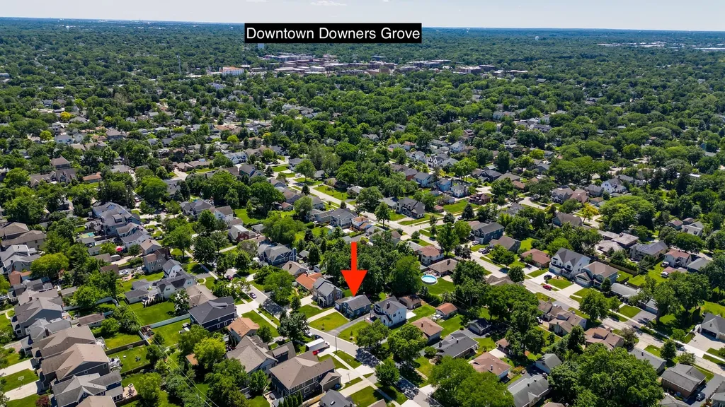 4532 Sherwood Avenue Downers Grove IL 60515