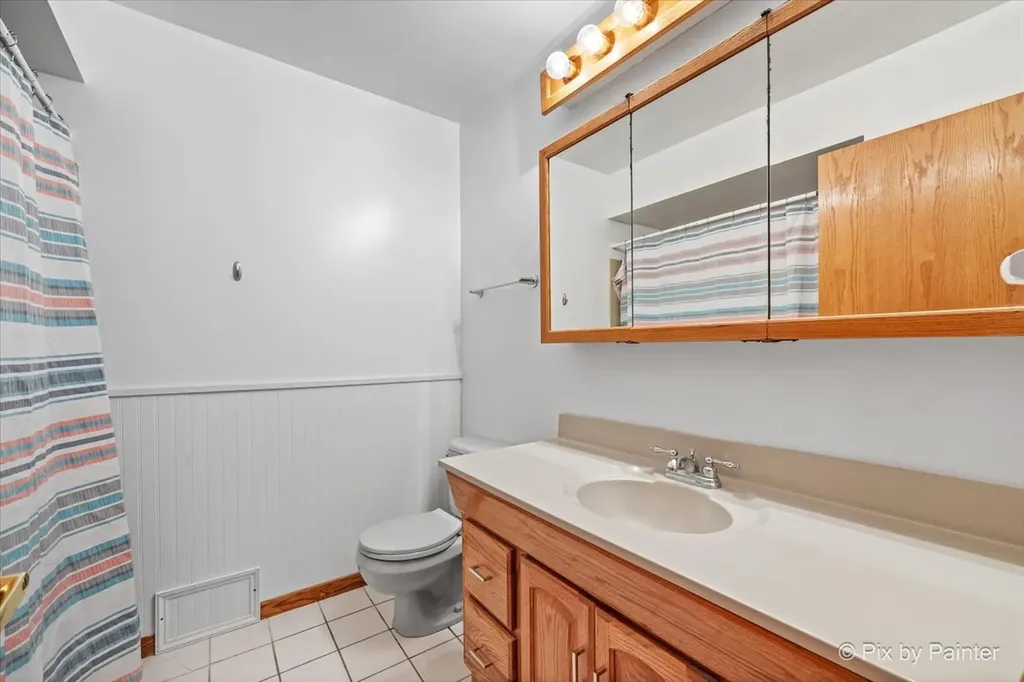 113 West Monterey Avenue Schaumburg IL 60193
