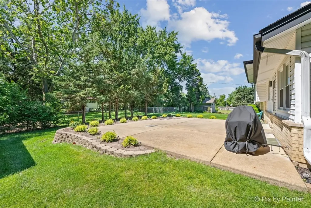 113 West Monterey Avenue Schaumburg IL 60193