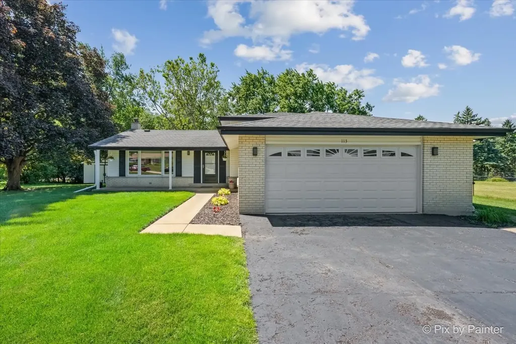 113 West Monterey Avenue Schaumburg IL 60193