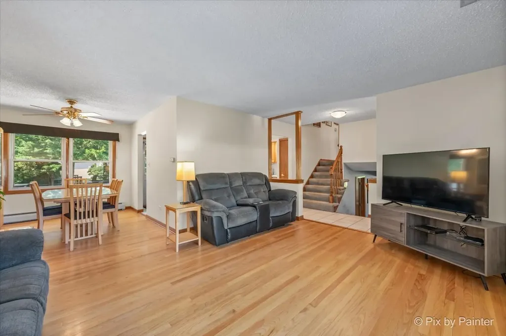 113 West Monterey Avenue Schaumburg IL 60193