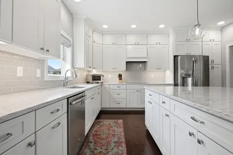 1113 Ashford Court Mahomet IL 61853