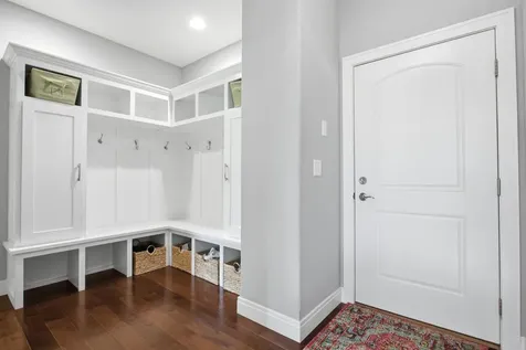 1113 Ashford Court Mahomet IL 61853
