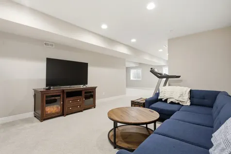 1113 Ashford Court Mahomet IL 61853