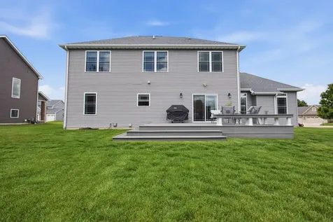 1113 Ashford Court Mahomet IL 61853