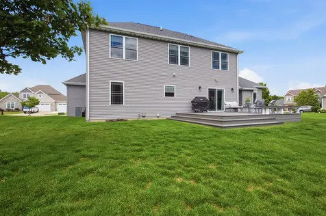 1113 Ashford Court Mahomet IL 61853