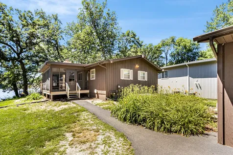 407 Holiday Drive Lake Holiday IL 60552