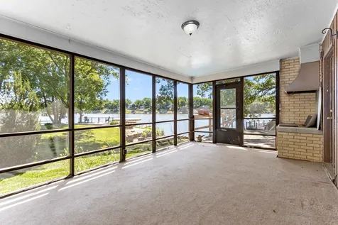 407 Holiday Drive Lake Holiday IL 60552