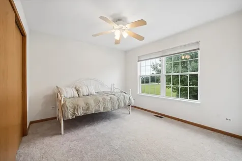 1888 Shoreline Court Romeoville IL 60446