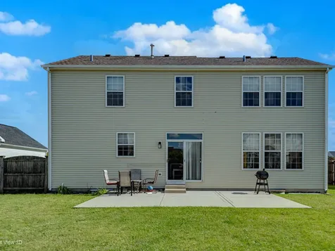 1810 Hunter Drive Shorewood IL 60404