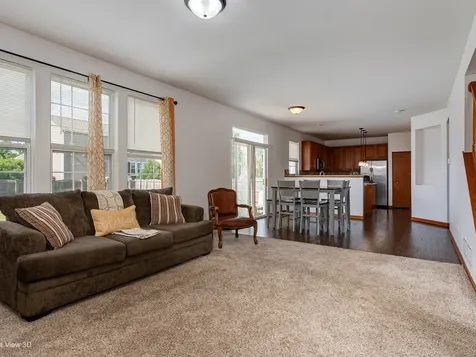 1810 Hunter Drive Shorewood IL 60404