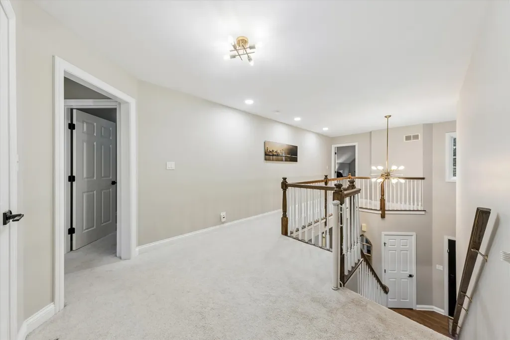 827 Birch Avenue Downers Grove IL 60515