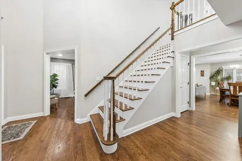 827 Birch Avenue Downers Grove IL 60515