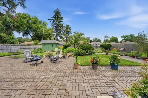 9817 Tulley Avenue Oak Lawn IL 60453