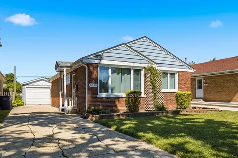 8940 South Utica Avenue Evergreen Park IL 60805