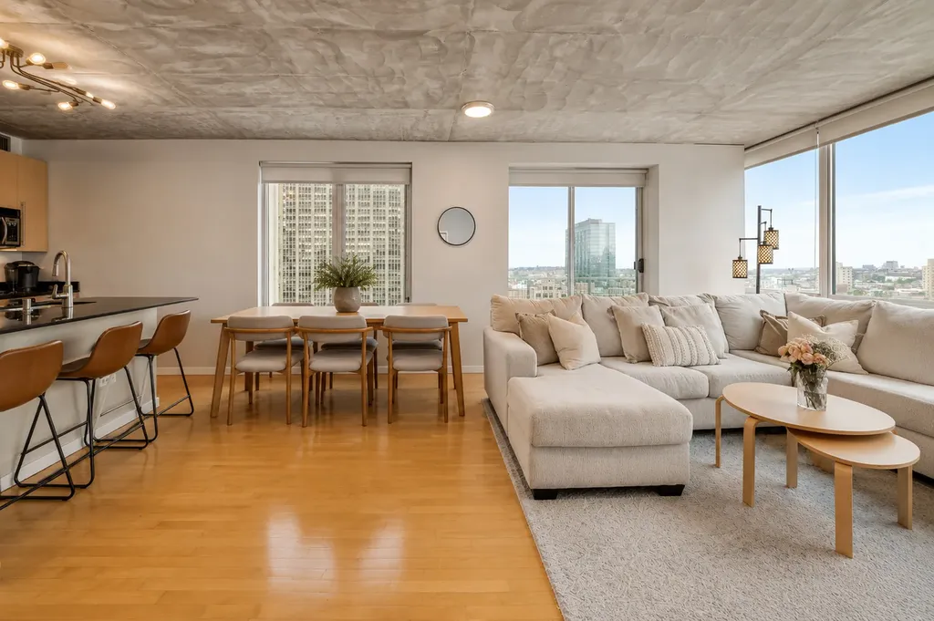 1845 South Michigan Avenue Chicago IL 60616